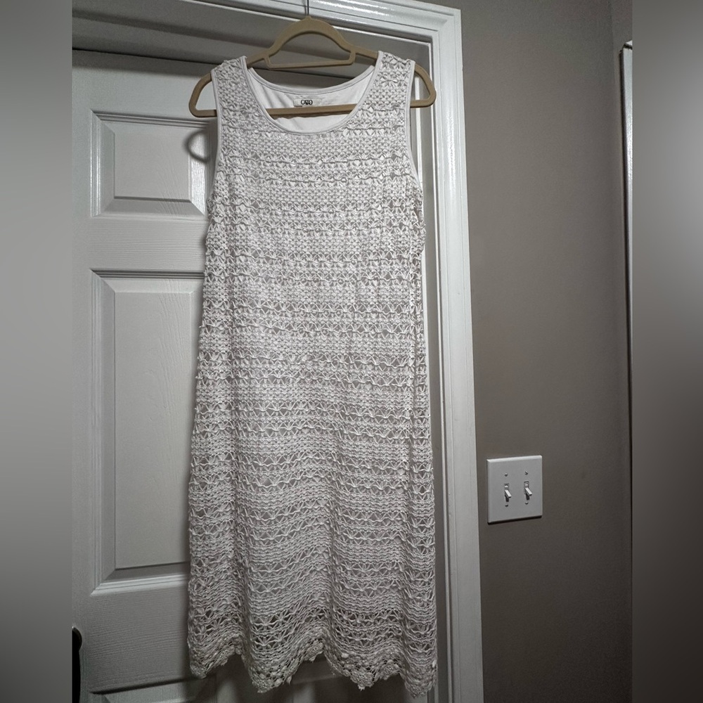 Cato White Crochet Sleeveless Shift Dress (Size L)
